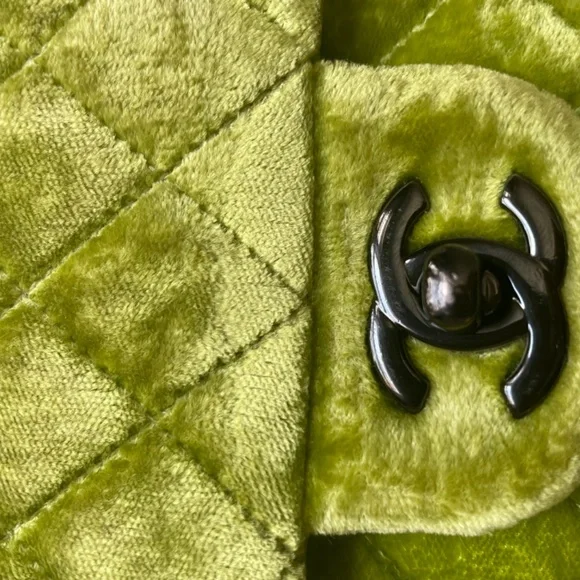 Chanel cf velvet rare color - Picture 8 of 8